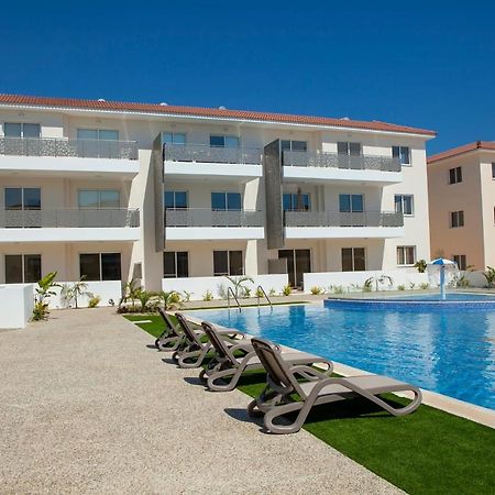 Sweet Retreat Apartment Paralimni Exterior photo