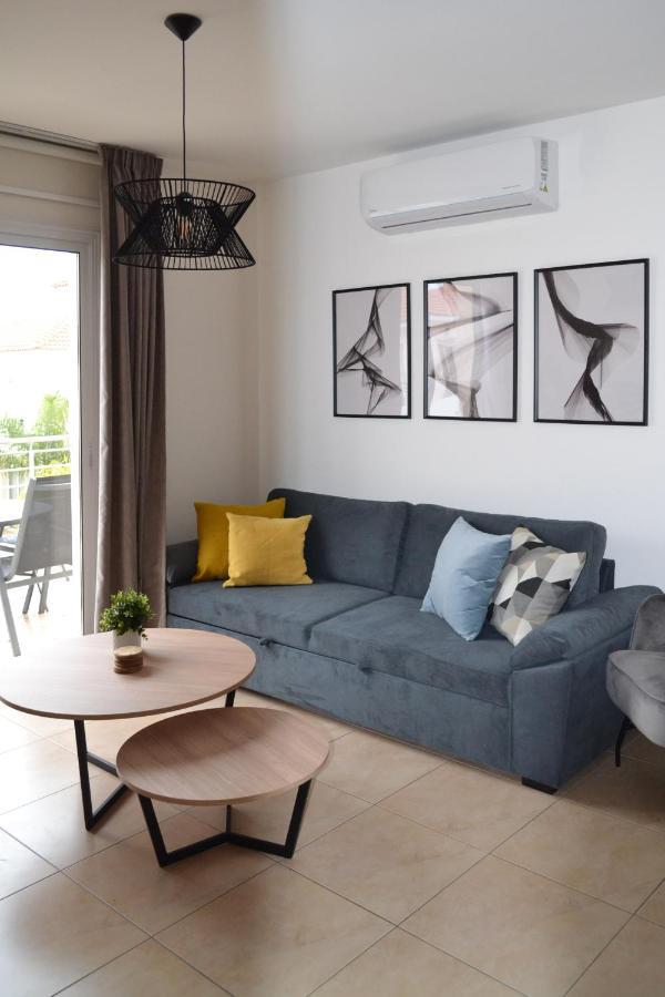 Sweet Retreat Apartment Paralimni Exterior photo